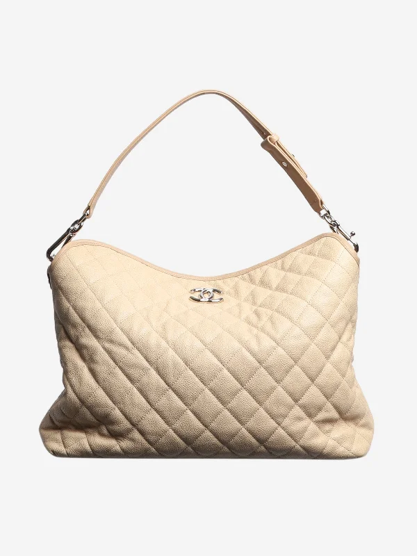 Cream 2012 caviar leather quilted shoulder bag